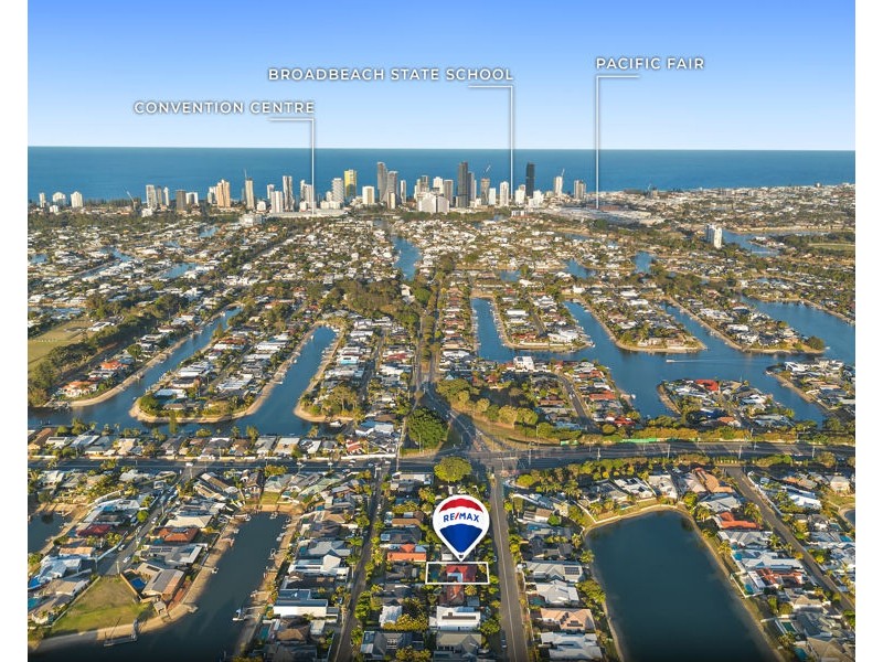 13 Darnay Road, Broadbeach Waters QLD 4218