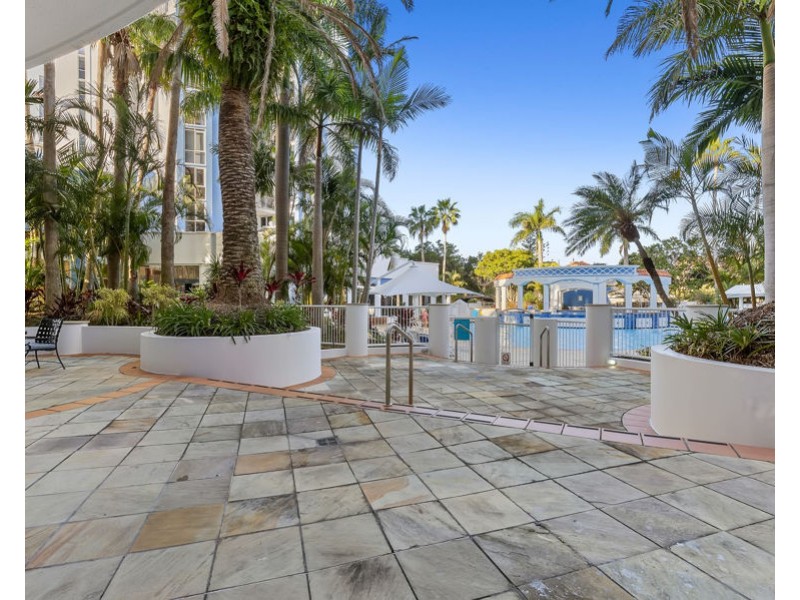 1067/2623-2633 Gold Coast Highway, Broadbeach QLD 4218