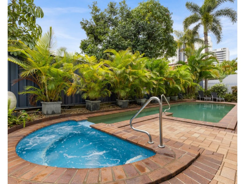 25/2607 Gold Coast Highway, Mermaid Beach QLD 4218
