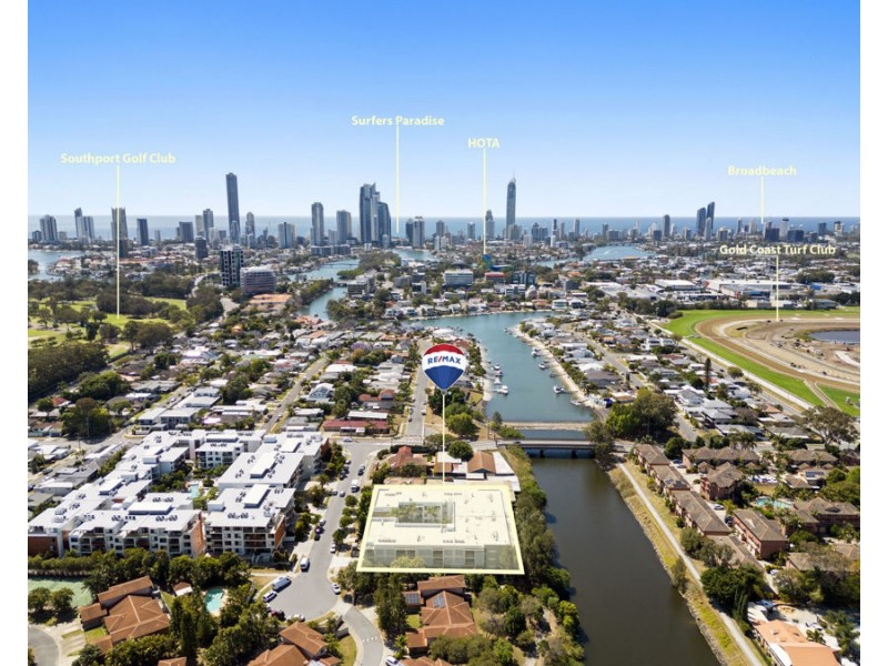 1212/6-8 Waterford Court, Bundall QLD 4217