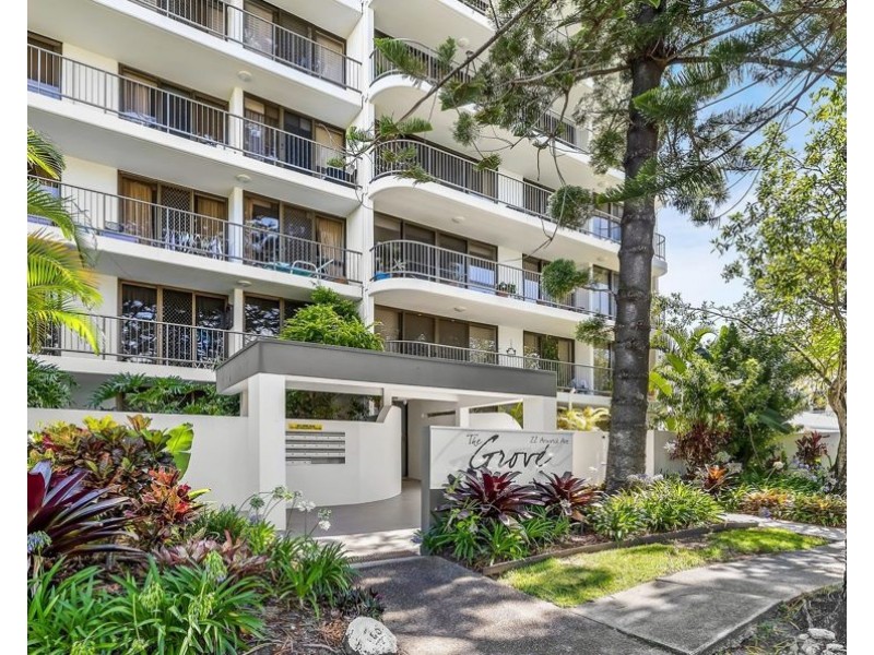7/22 Armrick Avenue, Broadbeach QLD 4218