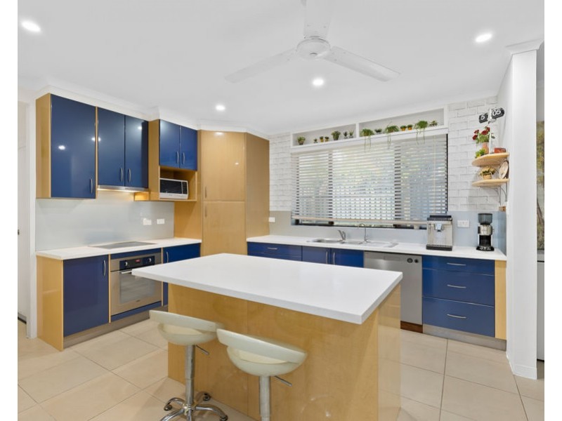 43 Lenore Crescent, Springwood QLD 4127