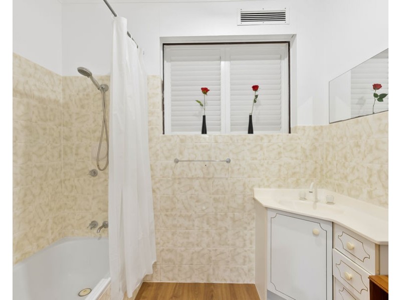 43 Lenore Crescent, Springwood QLD 4127