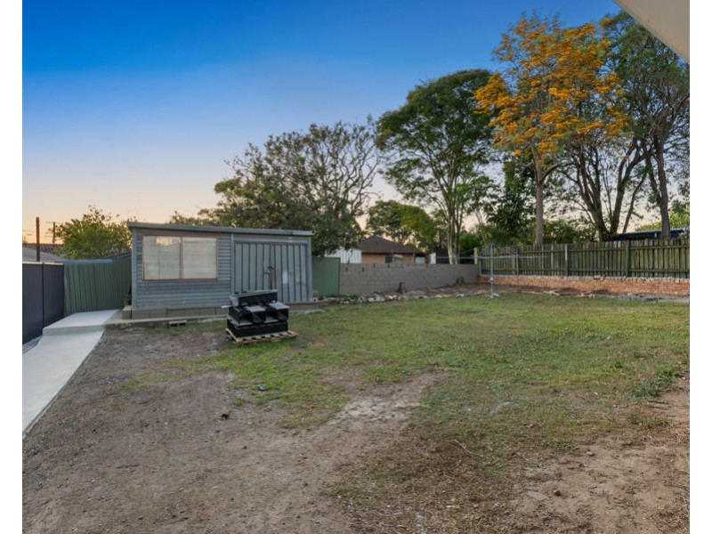43 Lenore Crescent, Springwood QLD 4127