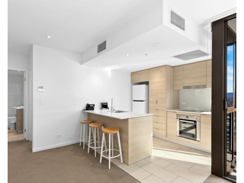 1601/2663 Gold Coast Highway, Broadbeach QLD 4218