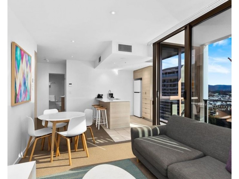 1601/2663 Gold Coast Highway, Broadbeach QLD 4218
