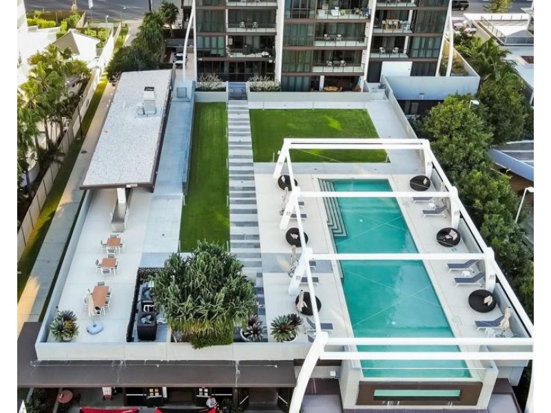 1601/2663 Gold Coast Highway, Broadbeach QLD 4218