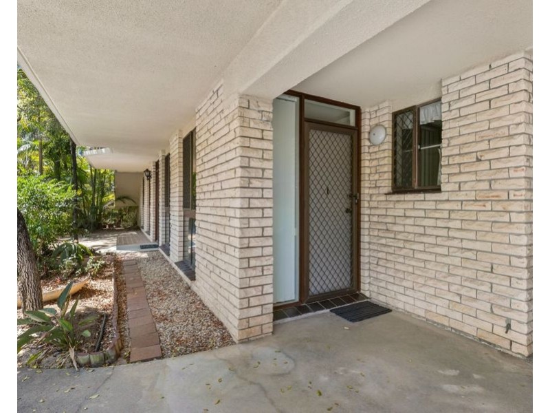 1/5 St Kilda Avenue, Broadbeach QLD 4218