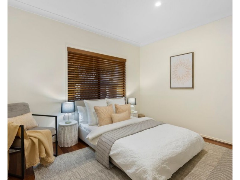 15 Silkwood Way, Molendinar QLD 4214