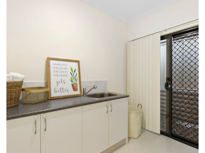 15 Silkwood Way, Molendinar QLD 4214