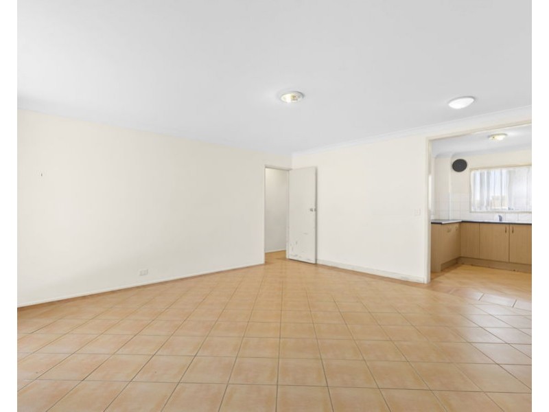 2/21 Jubilee Avenue, Broadbeach QLD 4218