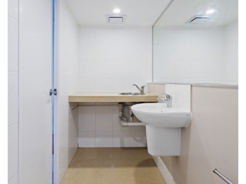 26/148 High Street, Southport QLD 4215