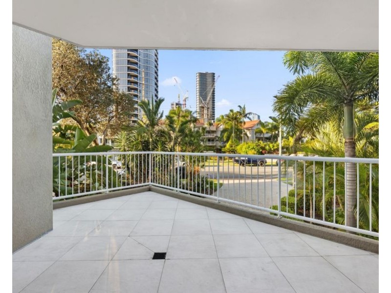 11/36 Australia Avenue, Broadbeach QLD 4218