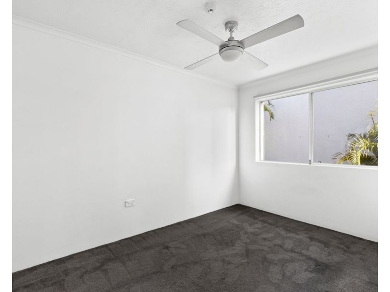 11/36 Australia Avenue, Broadbeach QLD 4218