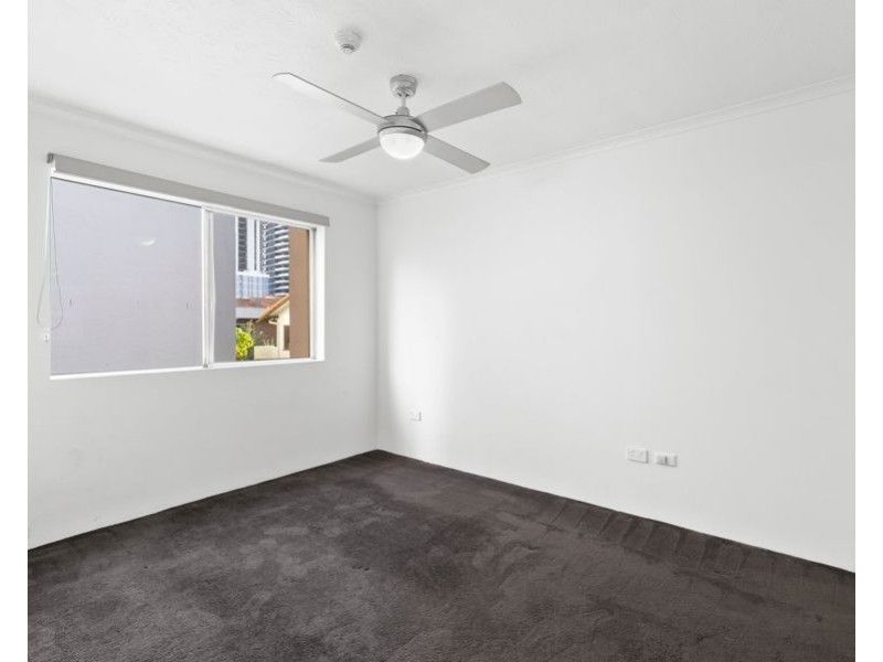 11/36 Australia Avenue, Broadbeach QLD 4218
