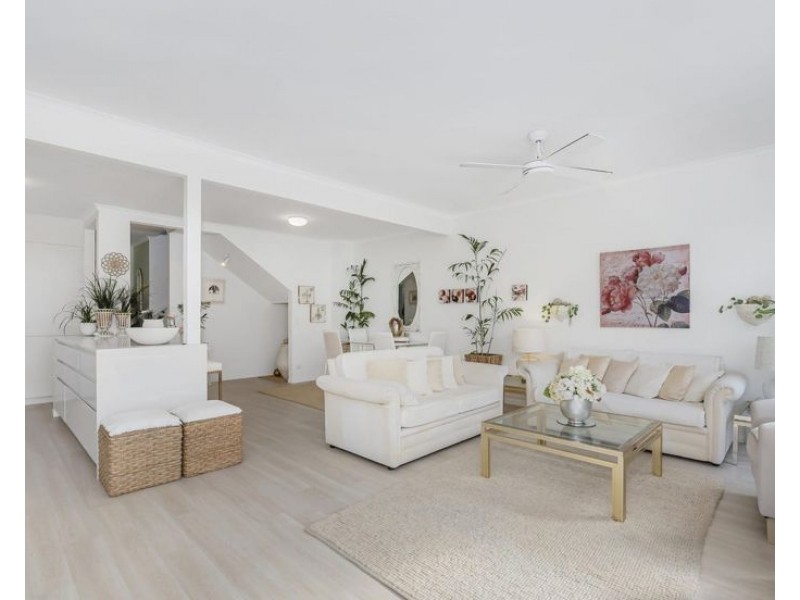 48/21 Elliott Street, Surfers Paradise QLD 4217