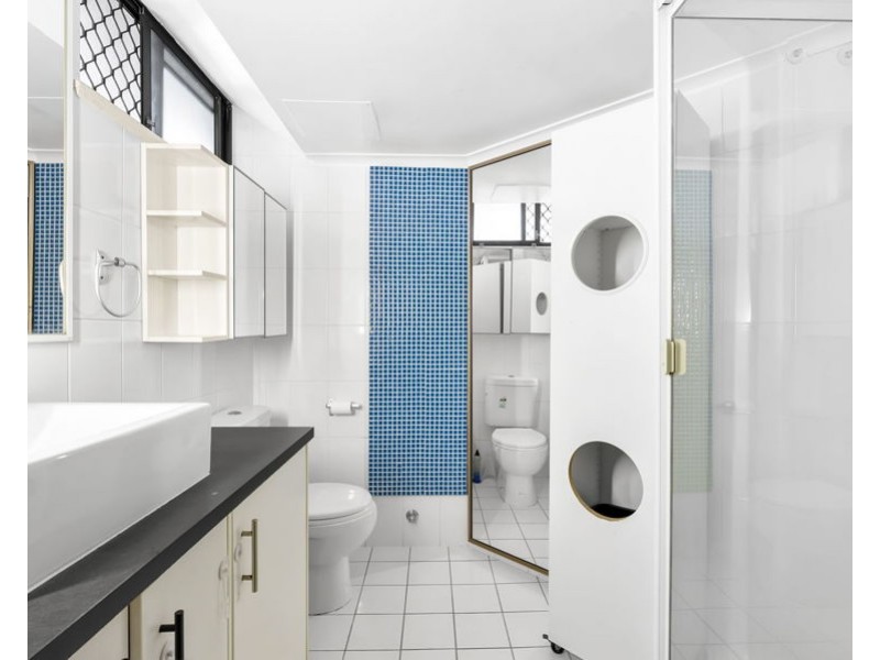 502/40 Surf Parade, Broadbeach QLD 4218