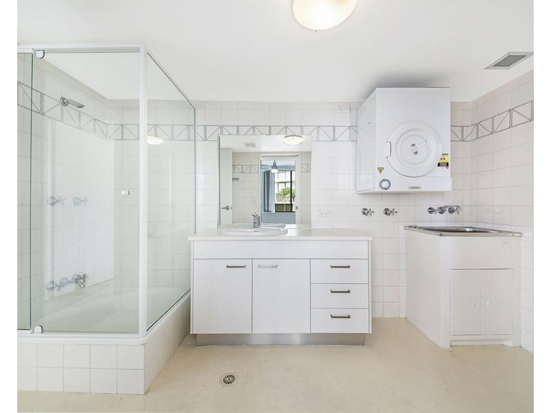 33/3355 Surfers Paradise Boulevard, Surfers Paradise QLD 4217