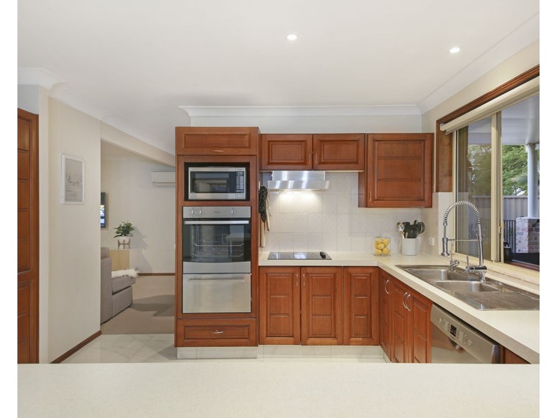 16 Claremont Drive, Robina QLD 4226