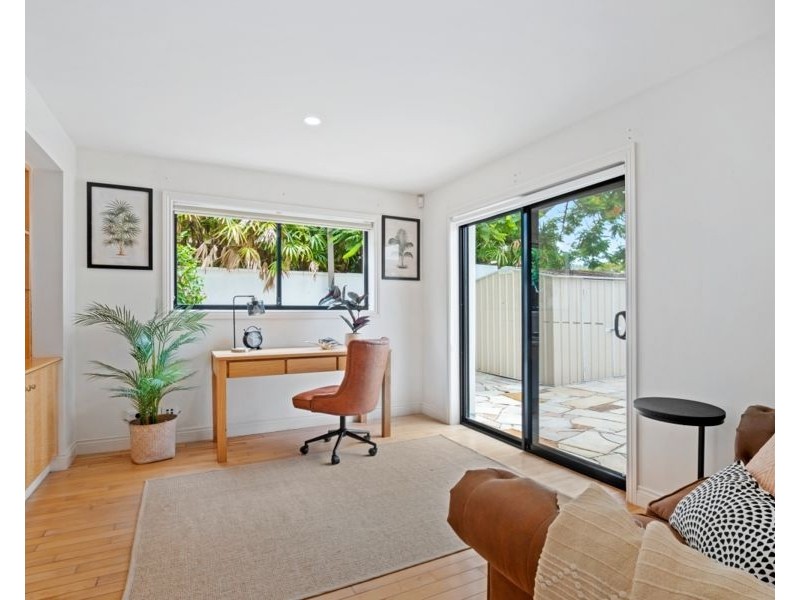 13 Seafarer Court, Surfers Paradise QLD 4217