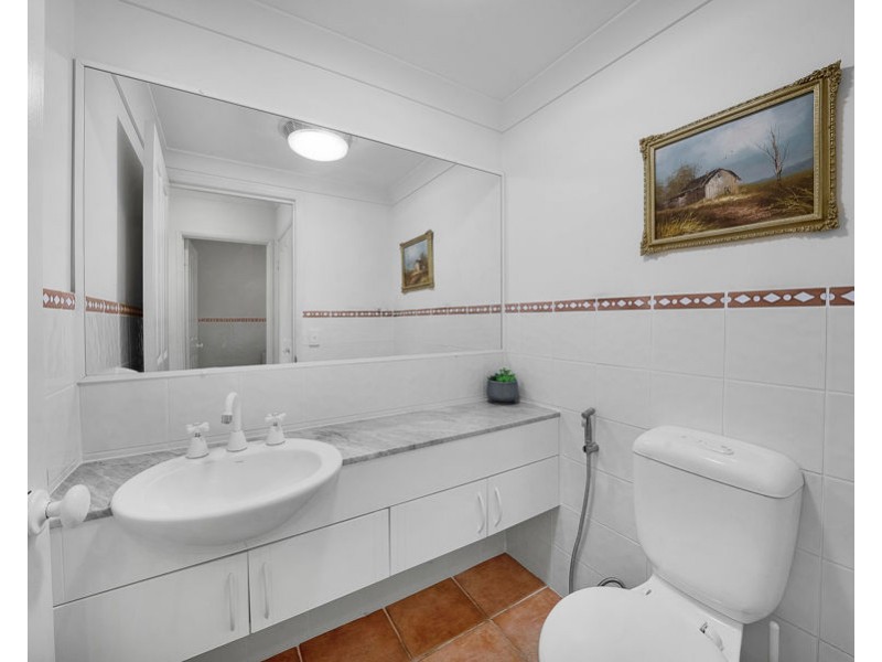 133/125 Santa Cruz Boulevard, Clear Island Waters QLD 4226