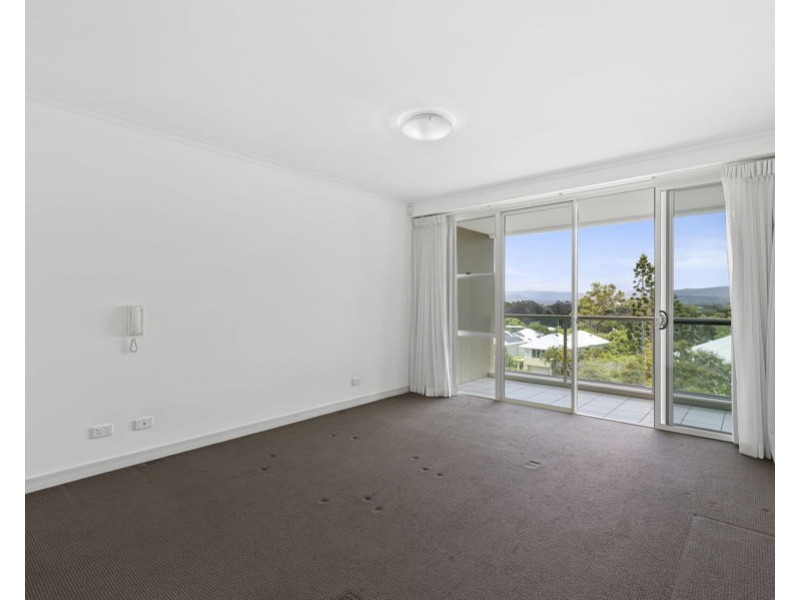 4165 Archer Hill Drive, Benowa QLD 4217