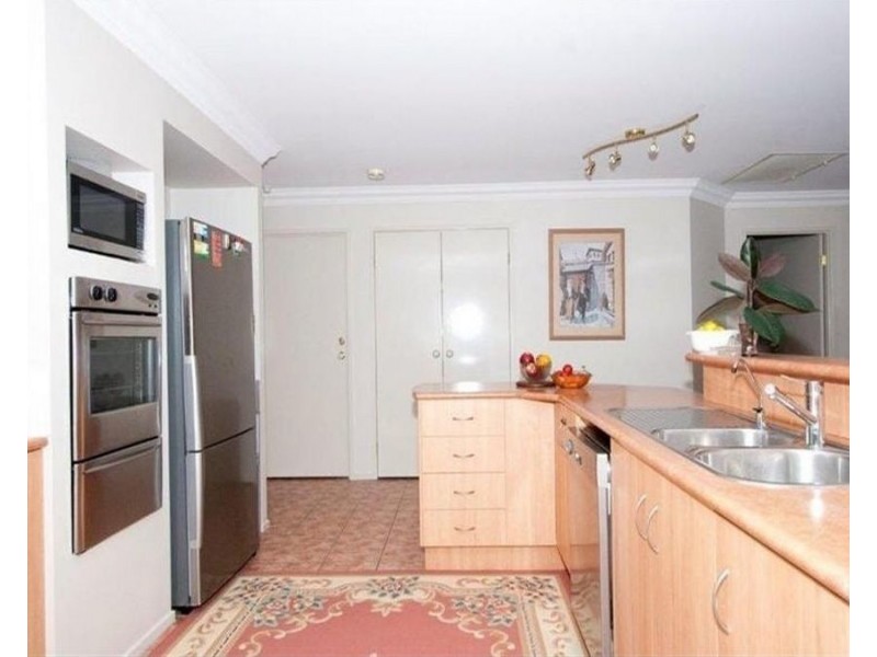 22 Dellwood Circuit, Molendinar QLD 4214
