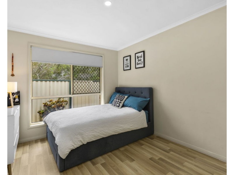 6/154 Central Street, Labrador QLD 4215