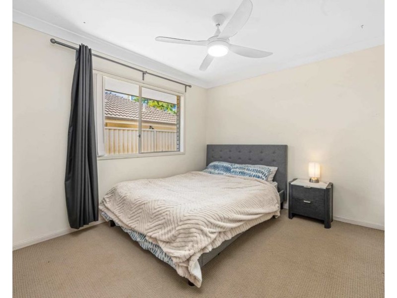 12 Stringybark Drive, Molendinar QLD 4214