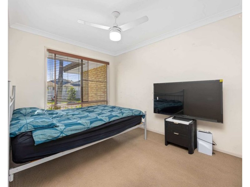 12 Stringybark Drive, Molendinar QLD 4214