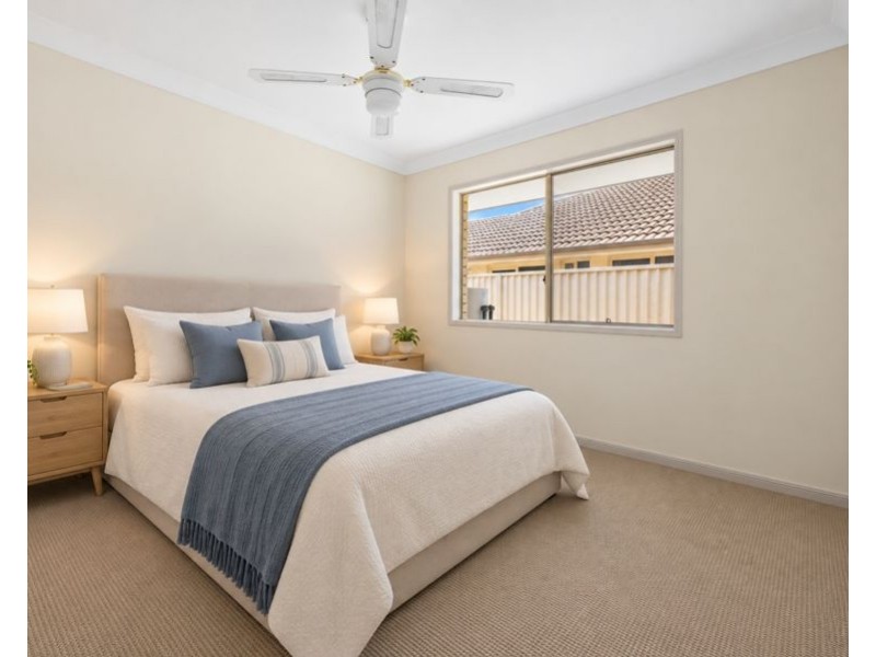 12 Stringybark Drive, Molendinar QLD 4214