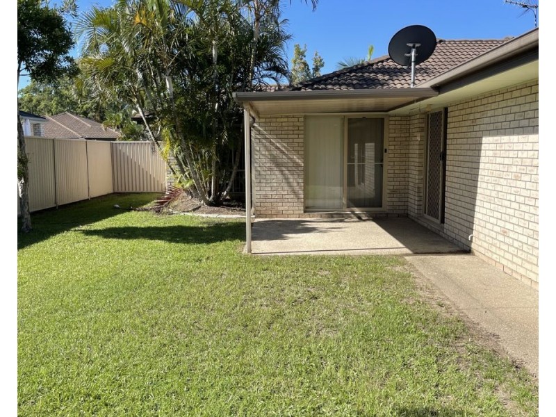 12 Stringybark Drive, Molendinar QLD 4214