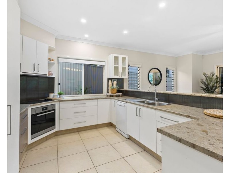 340 Ron Penhaligon Way, Robina QLD 4226