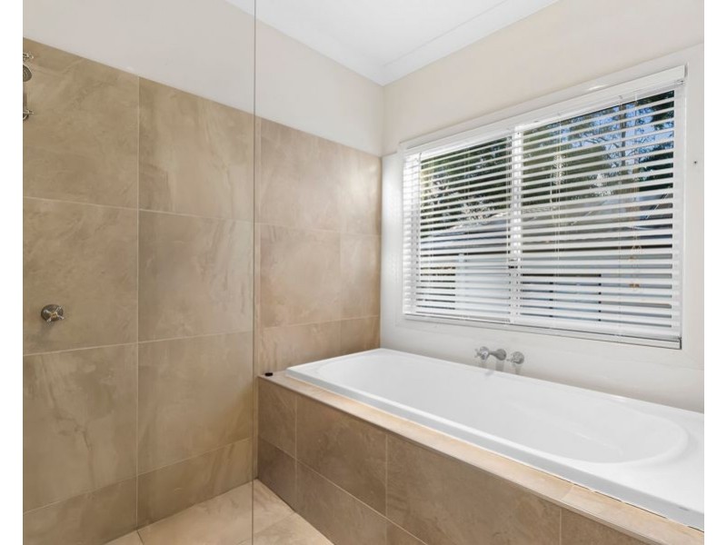 340 Ron Penhaligon Way, Robina QLD 4226