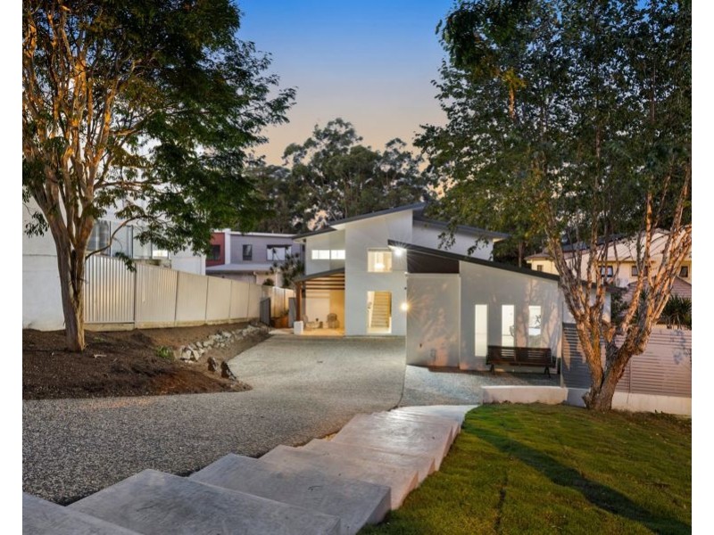 340 Ron Penhaligon Way, Robina QLD 4226
