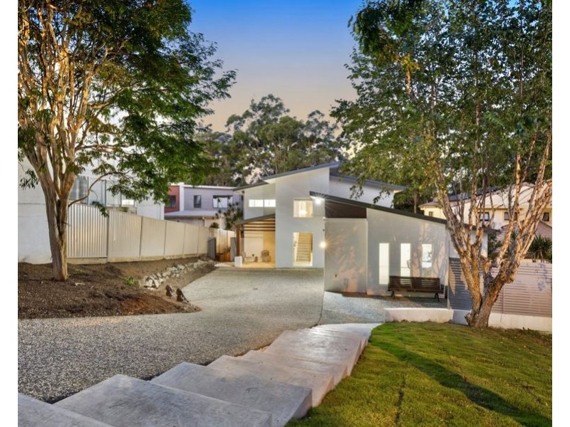 340 Ron Penhaligon Way, Robina QLD 4226
