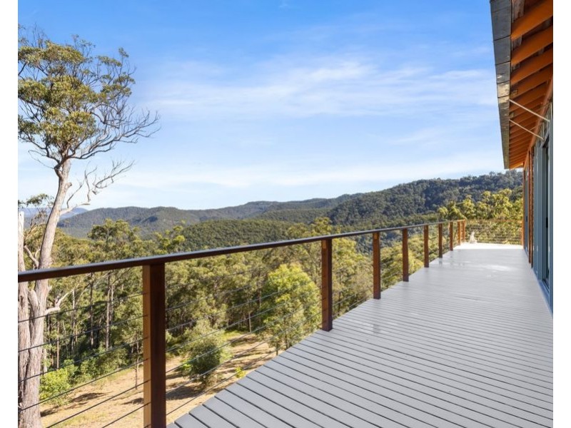 48 Macrozamia Drive, Clagiraba QLD 4211