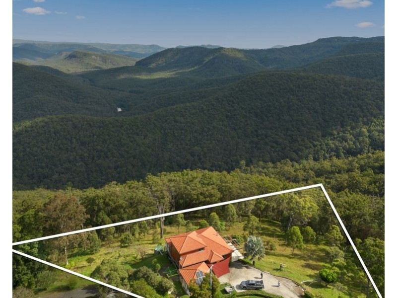 48 Macrozamia Drive, Clagiraba QLD 4211