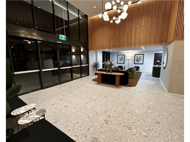 40606/2 Main Street, Varsity Lakes QLD 4227