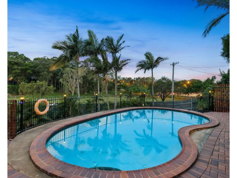 2 Flinders Avenue, Molendinar QLD 4214