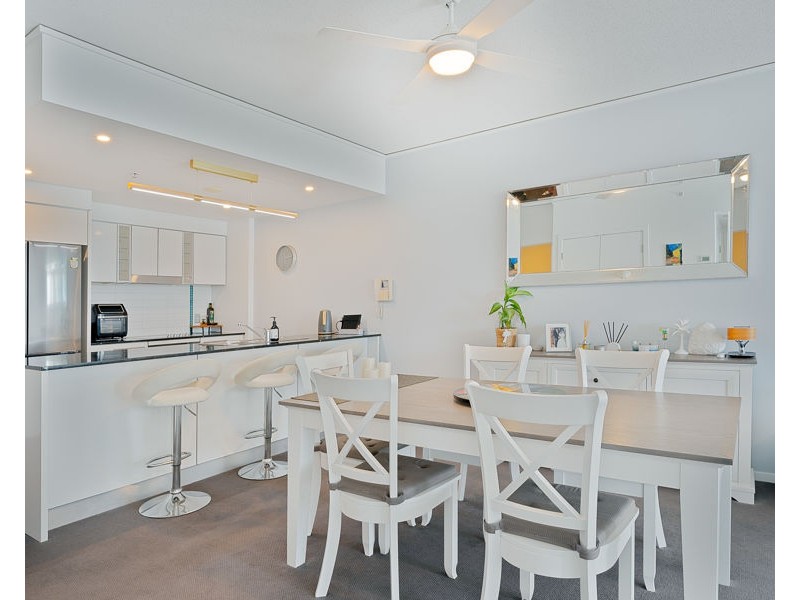 604/22 Surf Parade, Broadbeach QLD 4218