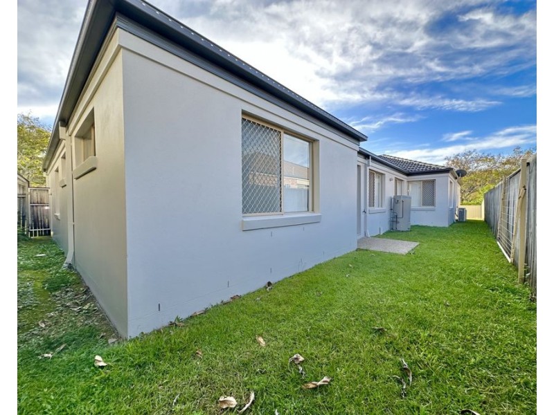 13 Rosegum Drive, Molendinar QLD 4214
