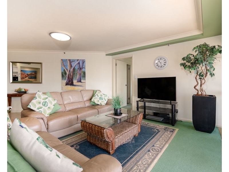 53/15 Victoria Avenue, Broadbeach QLD 4218