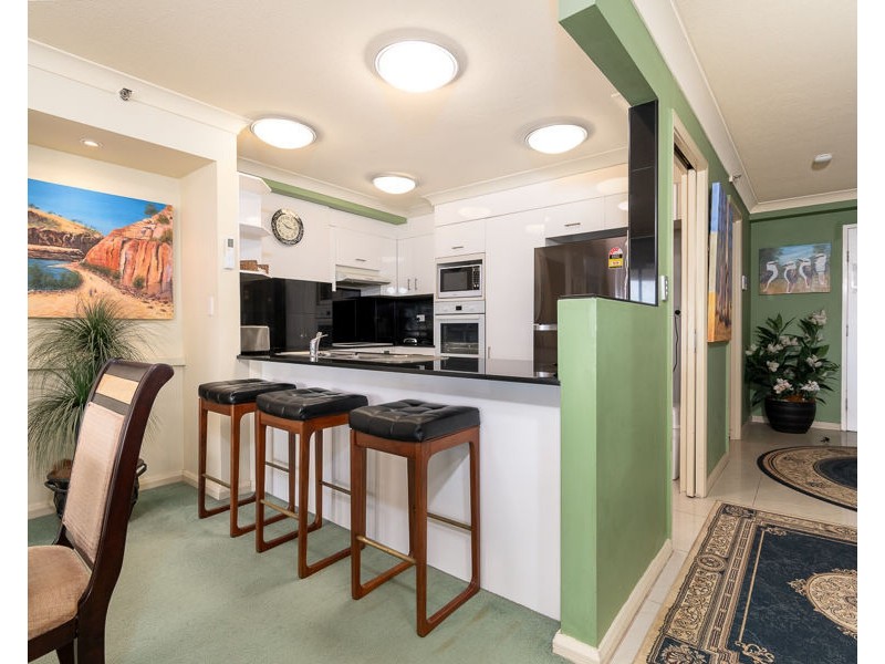 53/15 Victoria Avenue, Broadbeach QLD 4218