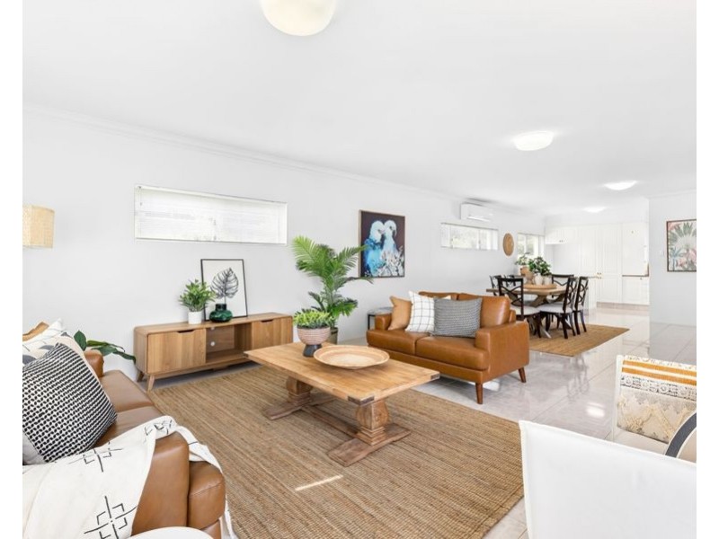 74 Monaco Street, Broadbeach Waters QLD 4218