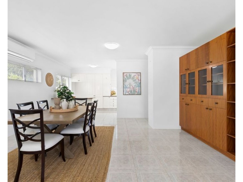 74 Monaco Street, Broadbeach Waters QLD 4218