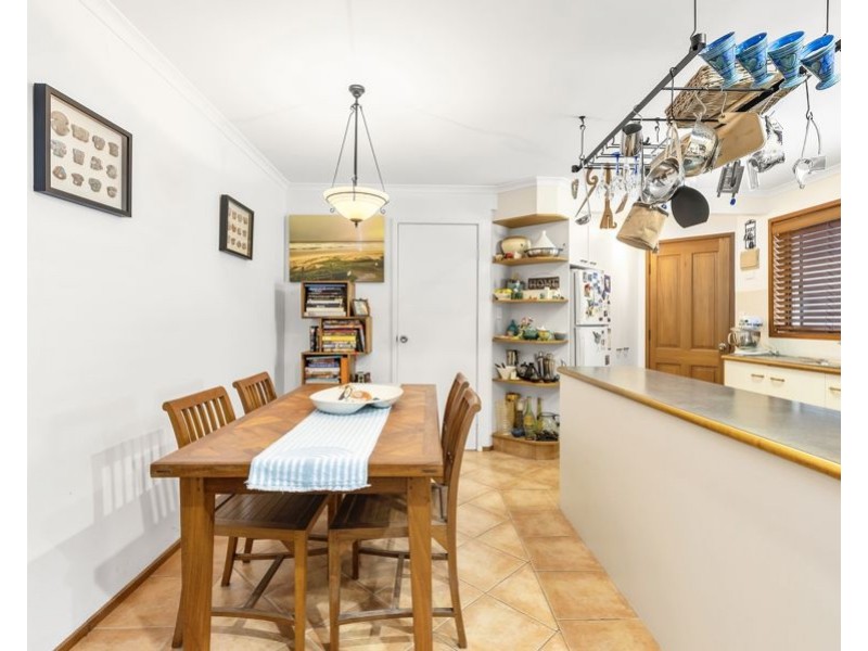 2/14 Riviera Road, Miami QLD 4220