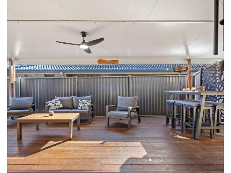 1/101-103 Whiting Street, Labrador QLD 4215