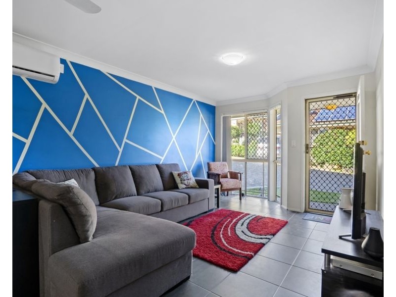 1/101-103 Whiting Street, Labrador QLD 4215