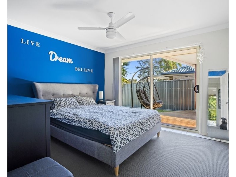 1/101-103 Whiting Street, Labrador QLD 4215